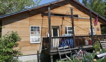109 S Idaho St, Cascade, ID 83611