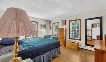 12 Howard Rd, Cumberland, RI 02864