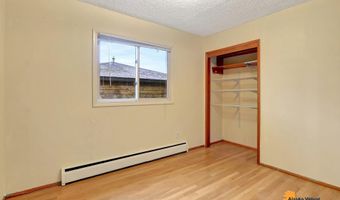 730 Dogwood St, Anchorage, AK 99501