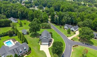 404 Shallowford Dr, Boiling Springs, SC 29316