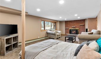 193 Fairway Dr, Akron, OH 44333