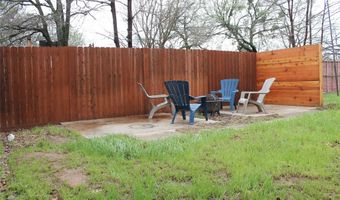 104 S Hubbard St 3 Lots, Alvord, TX 76225