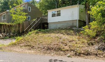 51 Knotty Oak Shr, Coventry, RI 02816