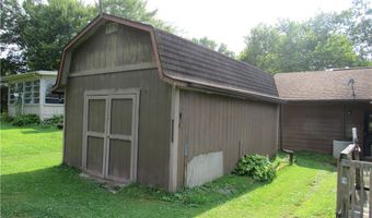 10940 Julie St NE, Alliance, OH 44601