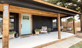 808 12th St, Abernathy, TX 79311