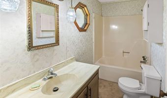 3213 Bassett Ave, Alton, IL 62002