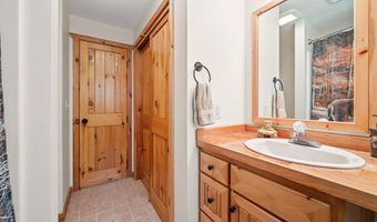 67 Mount Gardner Rd, Bath, NH 03740