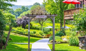 5518 VT Route 12, Barnard, VT 05031