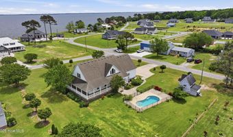103 Bunch Rd, Aydlett, NC 27916