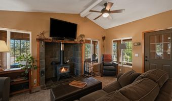 67422 Trout Ln, Bend, OR 97703