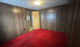 35 Conroy St, Diamondville, WY 83116