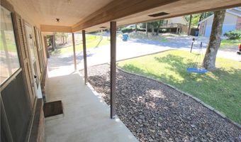 10 Tennyson Ln, Bella Vista, AR 72714