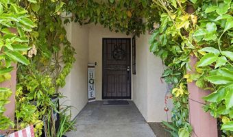 2637 W Cameron Ct 118, Anaheim, CA 92801