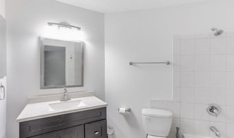 1008 Glenleaf Dr, Peachtree Corners, GA 30092