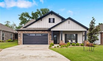 2104 SW Huntwick Ave, Bentonville, AR 72713
