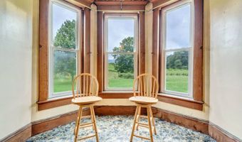 3789 Spring Valley Rd, Alderson, WV 24910