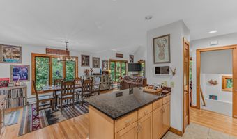 18 Armsby Cir, Campton, NH 03223