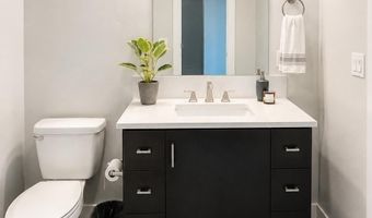 3755 E Parkcenter, Boise, ID 83716