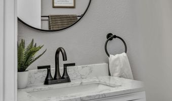 5650 El Paseo Dr Unit 102, Sparks, NV 89436