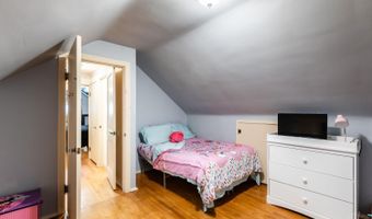 1062 Covedale Ave, Cincinnati, OH 45238