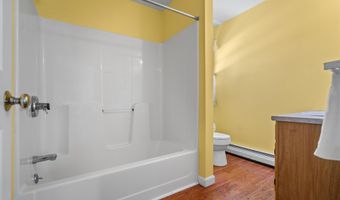 14 Plummer Rd, Bedford, NH 03110