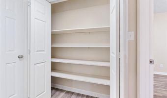 103 Sterling Ct, Alpharetta, GA 30004