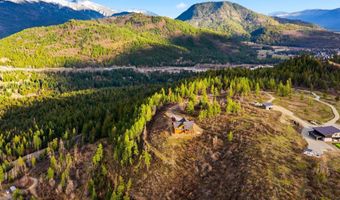 374 Carbine Dr, Clark Fork, ID 83811