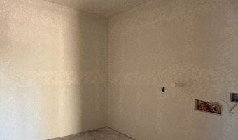 318 Brood Dr, Adkins, TX 78101