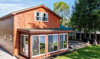 39 Bourdeau Ln N, Alburgh, VT 05440