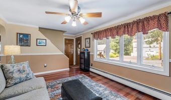 65 Baldwin Rd, Billerica, MA 01821