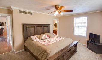6302 Wenzel Rd, Alton, IL 62002
