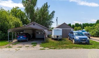 118 N 3rd St, Bridger, MT 59014