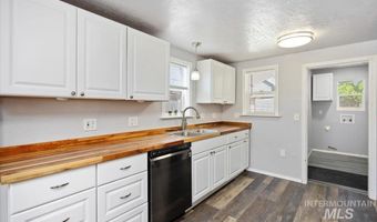 1334 Oriental, Burley, ID 83318