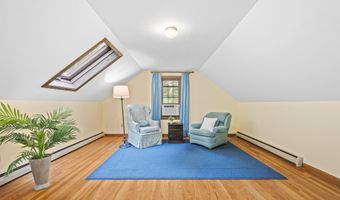 10 Candlewood Dr, Amherst, NH 03031