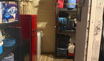917 9th St, Aurora, NE 68818