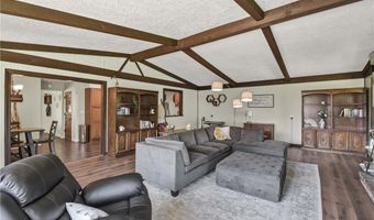 183 Sunrise Dr, Amherst, OH 44001