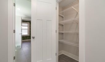 163 Garden Rd, Columbus, OH 43214