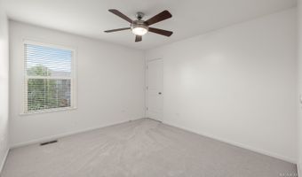 1600 Creeks Crossing Dr, Algonquin, IL 60102