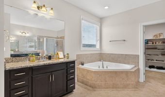 3801 Hickory Manor Dr, Apex, NC 27539