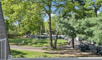 18 Caddy Rock Rd C, North Kingstown, RI 02852