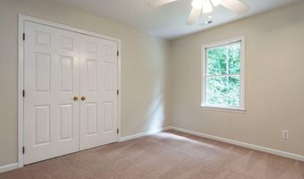 4032 Brook Cross Dr, Apex, NC 27539