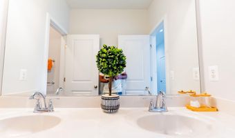 41914 SPRING AIR Dr, Brambleton, VA 20148
