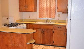 230 W State St, Athens, OH 45701