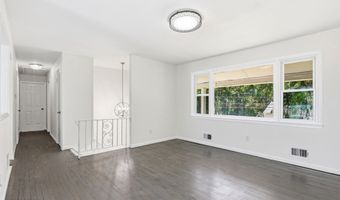 816 Berkeley Ave, Beachwood, NJ 08722