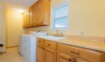 2284 E Roping Rd, Atoka, OK 74525