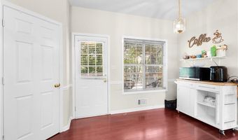 5046 Sunbrook Dr NW, Acworth, GA 30101