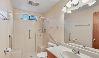 1006 E Ave I, Alpine, TX 79830