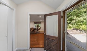 26 Tucker St, Glocester, RI 02814