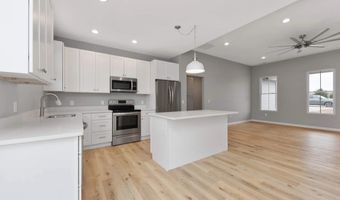 682 Fox Hill Rd, Bennington, VT 05201