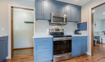 1518 E HARRIET St, Appleton, WI 54915
